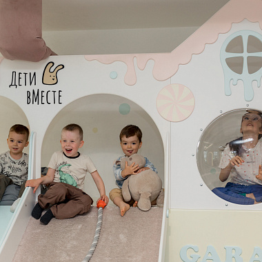 Амиру 1 годик