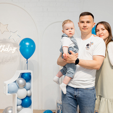 Амиру 1 годик